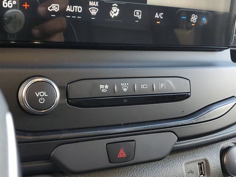 New 2025 Ford Transit 250 148 Medium Roof w/ Load Area Protection Package image 24