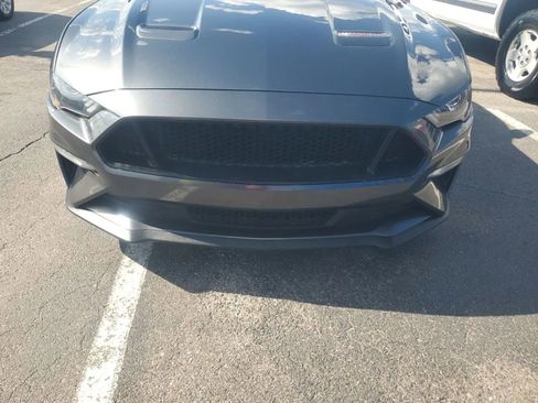 Used 2018 Ford Mustang GT w/ Black Accent Pkg RWD image 5