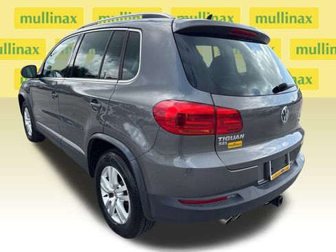 Used 2016 Volkswagen Tiguan SEL AWD/4WD image 9