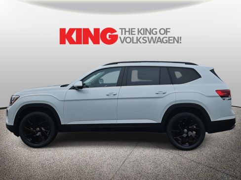 New 2026 Volkswagen Atlas SE image 7