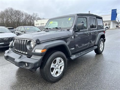 Used 2021 Jeep Wrangler Unlimited Sport image 7