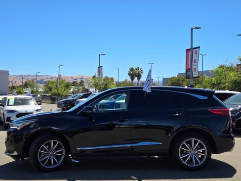 Used 2022 Acura RDX w/ Technology Package FWD image 4