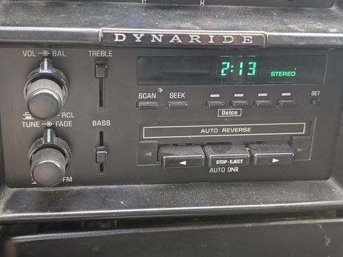 Used 1994 Buick Skylark Custom FWD image 13
