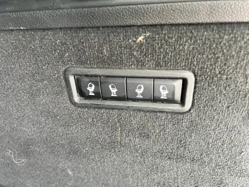 Used 2023 Jeep Grand Wagoneer Series II image 29