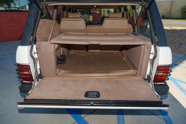 Used 1995 Land Rover Range Rover Classic AWD/4WD image 28