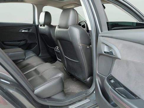 Used 2017 Chevrolet SS RWD image 32