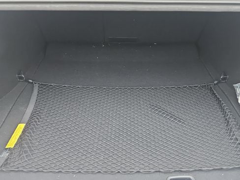 Used 2023 Genesis G70 3.3T w/ Sport Prestige Package image 9