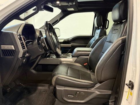 Used 2018 Ford F150 Raptor w/ Equipment Group 802A Luxury AWD/4WD image 15