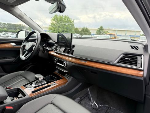 Used 2023 Audi Q5 2.0T Premium Plus w/ Premium Plus Package AWD/4WD image 30