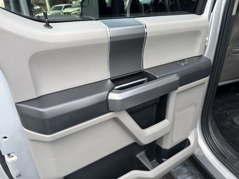 Used 2017 Ford F150 XLT w/ XTR Package image 23