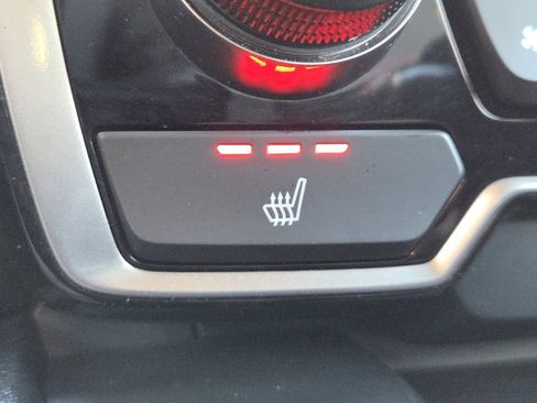 Used 2018 Honda CR-V Touring image 8