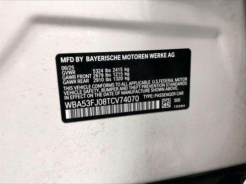 Used 2026 BMW 530i xDrive AWD/4WD image 35
