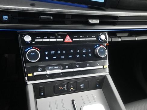 New 2026 Hyundai Santa Fe Calligraphy AWD/4WD image 18