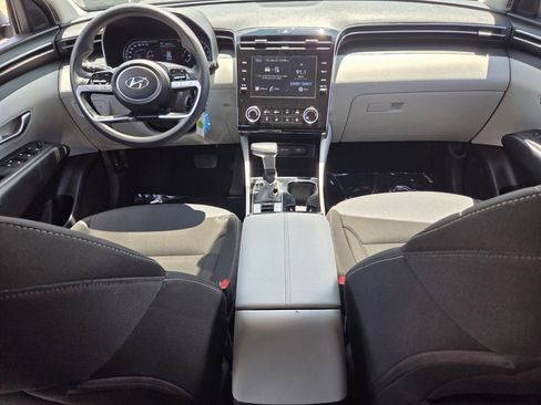 Used 2022 Hyundai Tucson SE FWD image 13