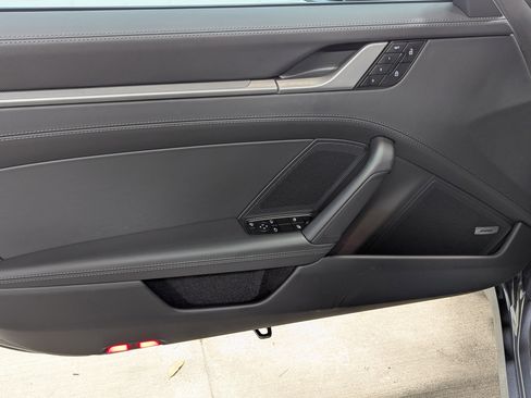 Used 2025 Porsche 911 Carrera S image 19