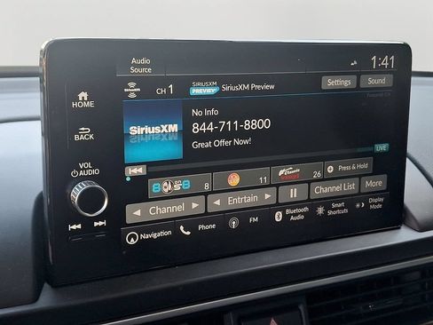 Used 2025 Honda Pilot Elite image 21