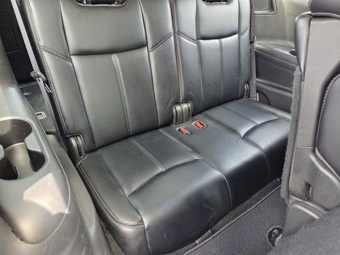 Used 2017 Nissan Pathfinder SL w/ SL Tech Package FWD image 11