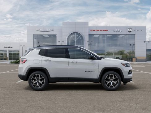 New 2026 Jeep Compass Limited AWD/4WD image 21