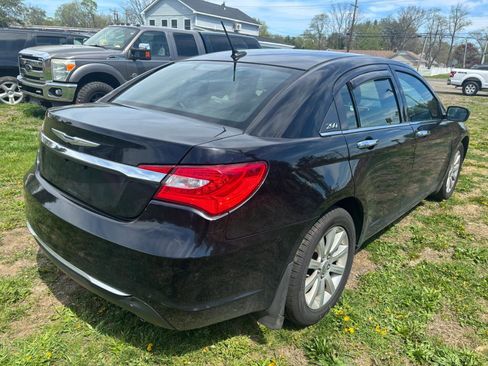 Used 2014 Chrysler 200 Limited w/ Sun/Sound Group image 5