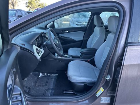 Used 2019 Chevrolet Cruze LS image 2
