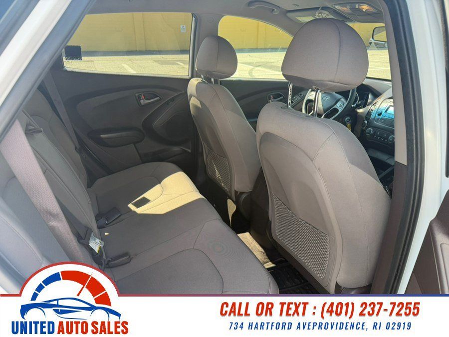 Used 2015 Hyundai Tucson GLS AWD/4WD image 12
