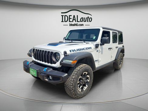 Used 2024 Jeep Wrangler Unlimited Rubicon 4xe AWD/4WD image 3