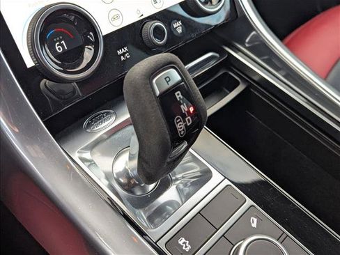 Used 2020 Land Rover Range Rover Sport HST image 12
