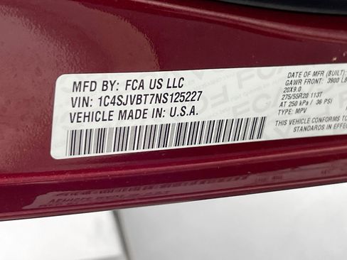 Used 2022 Jeep Wagoneer Series II AWD/4WD image 34