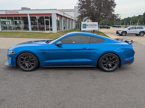Used 2019 Ford Mustang GT Premium w/ Performance Package - Level 2 RWD image 2