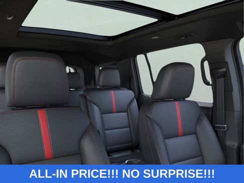 New 2026 Chevrolet Traverse RS AWD/4WD image 24