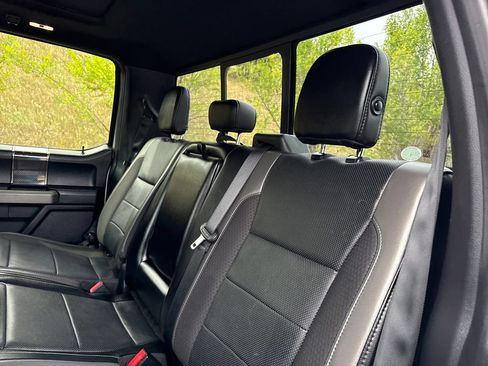 Used 2019 Ford F150 Raptor w/ Equipment Group 802A Luxury AWD/4WD image 21