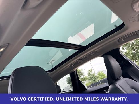 Certified 2025 Volvo XC60 B5 Plus AWD/4WD image 15