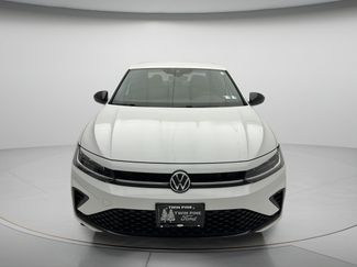 Used 2025 Volkswagen Jetta Sport FWD video 2
