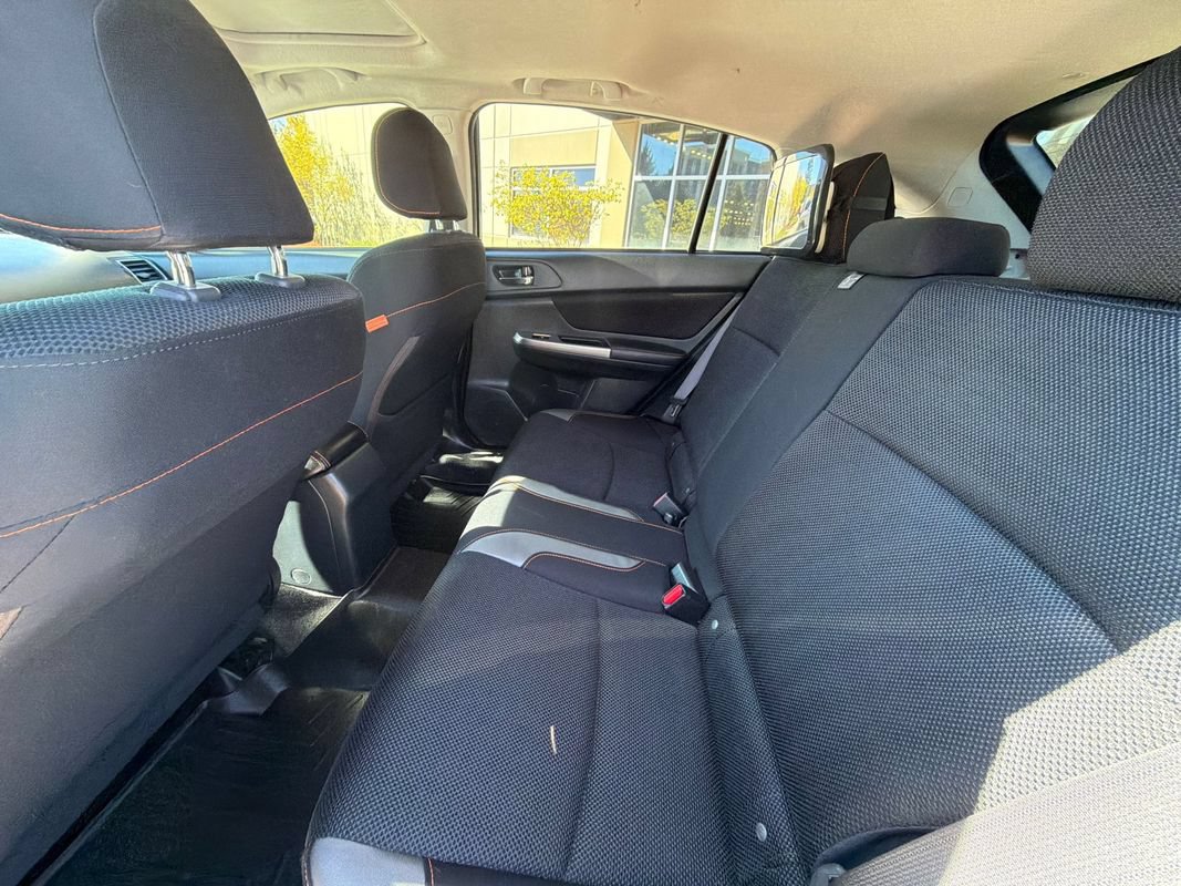 Used 2017 Subaru Crosstrek 2.0i Premium w/ Moonroof Package AWD/4WD image 19