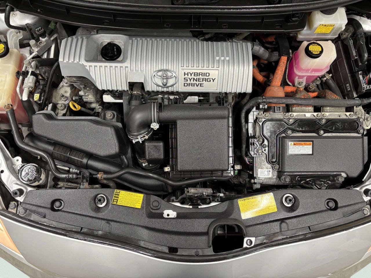 Used 2013 Toyota Prius Two FWD image 11