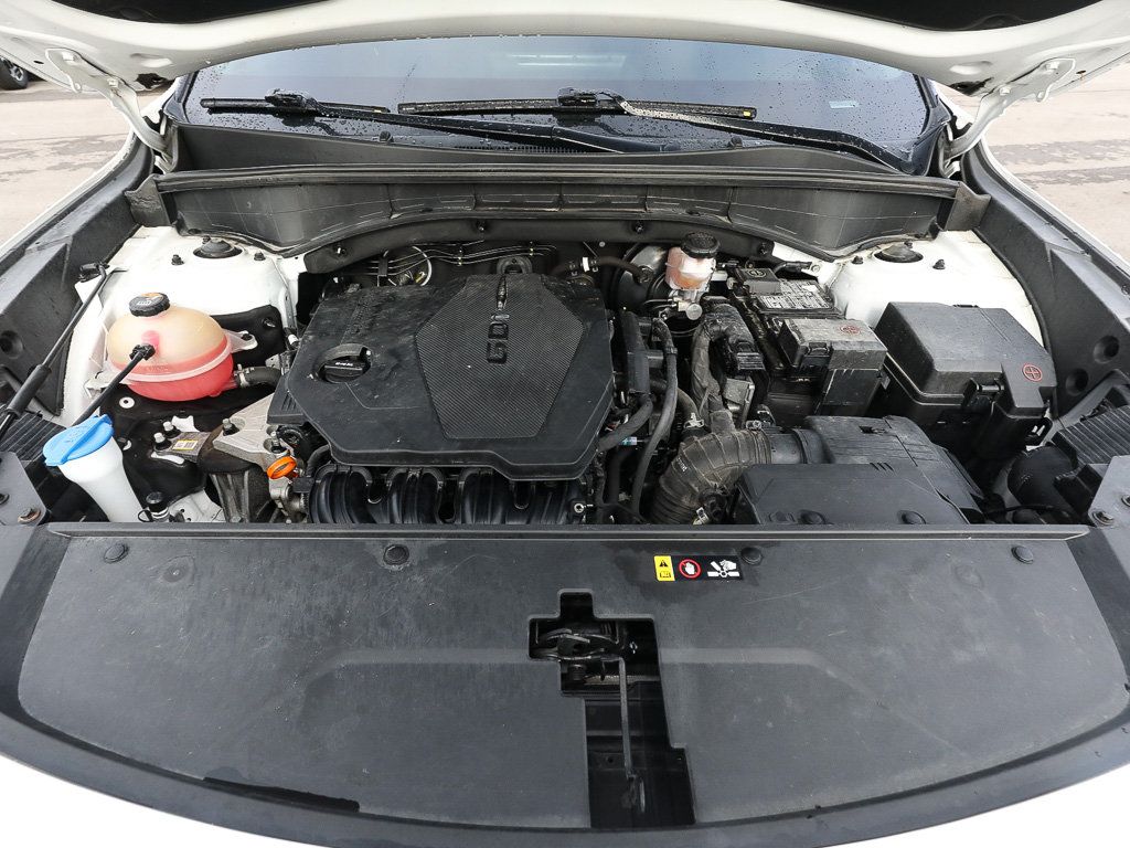 Used 2023 Kia Sorento LX FWD image 21