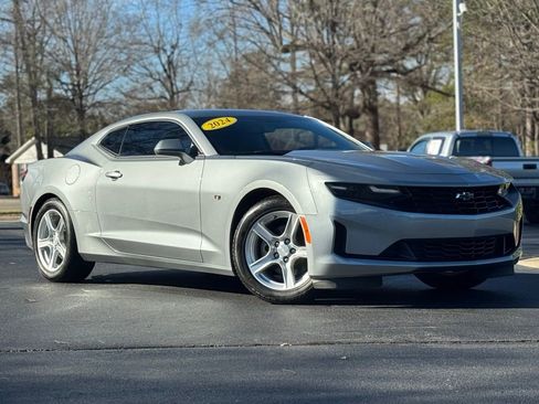 Used 2024 Chevrolet Camaro LT w/ Technology Package image 2