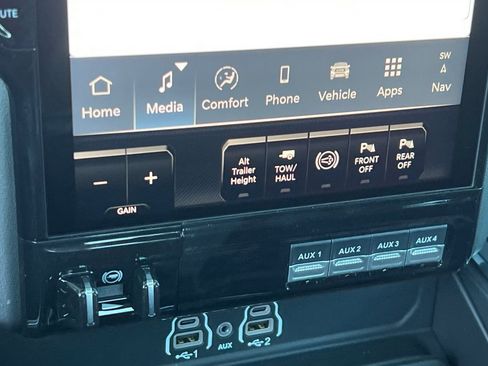 New 2026 RAM 3500 Laramie image 17