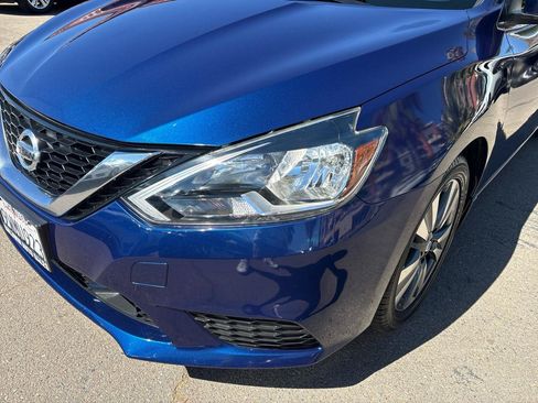 Used 2019 Nissan Sentra SV w/ Special Edition Package FWD image 3