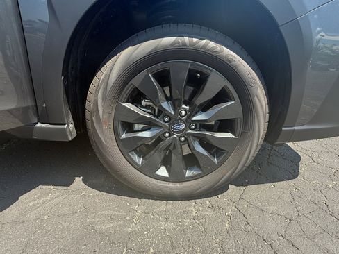 Certified 2025 Subaru Outback Onyx Edition XT image 10