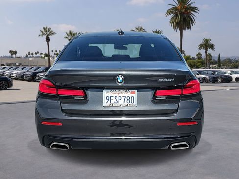 Used 2023 BMW 530i w/ Premium Package image 6