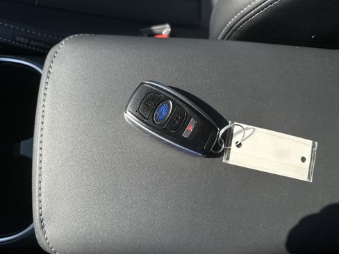 Used 2024 Subaru Outback Limited image 30