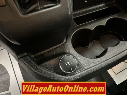 Used 2018 Ford Transit 250 148 Low Roof image 22