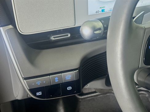 Used 2024 Hyundai Ioniq 5 SEL RWD image 17