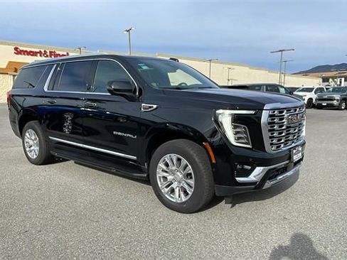 Used 2025 GMC Yukon XL Denali image 33
