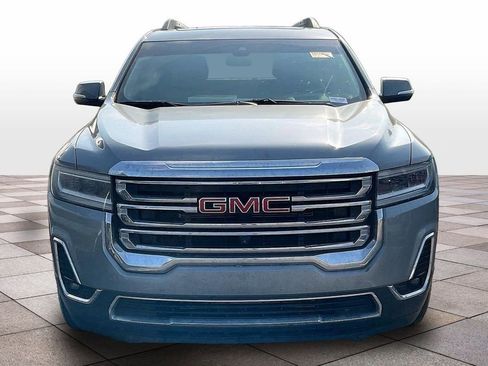 Used 2023 GMC Acadia SLT w/ Technology Package FWD image 3