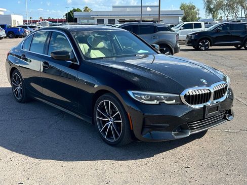 Used 2021 BMW 330i Sedan w/ Premium Package RWD image 3