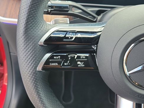 Used 2025 Mercedes-Benz CLE 300 4MATIC Cabriolet image 20