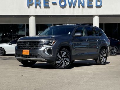 Used 2025 Volkswagen Atlas SE