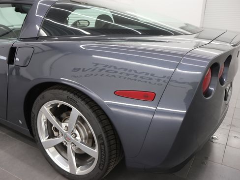 Used 2009 Chevrolet Corvette Coupe w/ Preferred Equipment Group RWD image 27